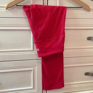 Lululemon Hot Pink Cropped Leggings